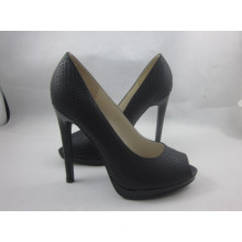 Nouveau Design Femmes Peep Toe Sandales (HCY03-150)